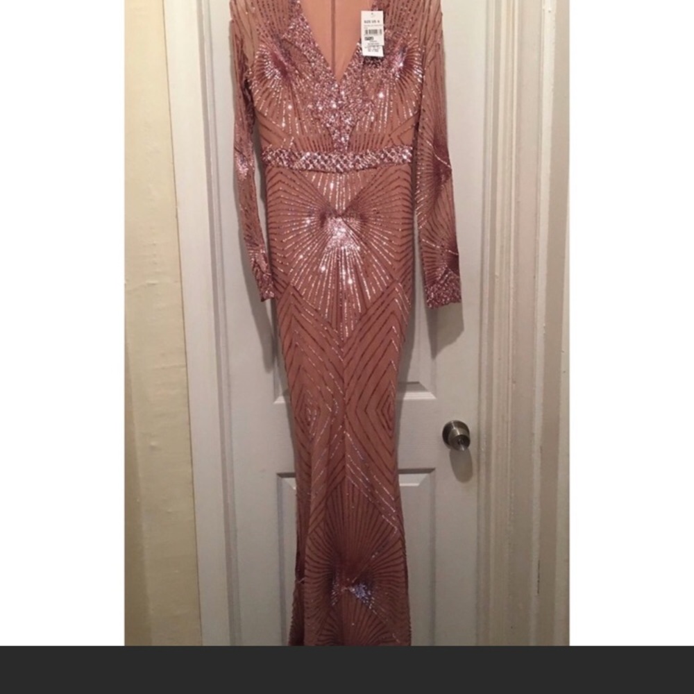 Quiz pink sequin long sleeve dress